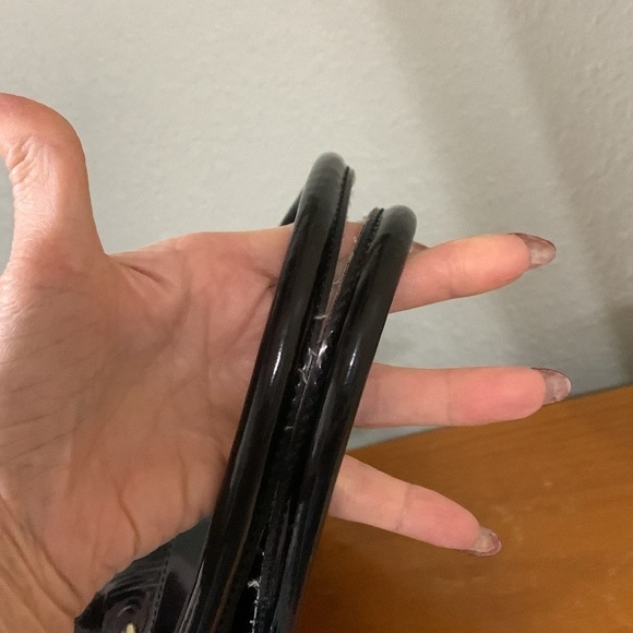 Liz Claiborne leather satchel - Picture 7 of 11